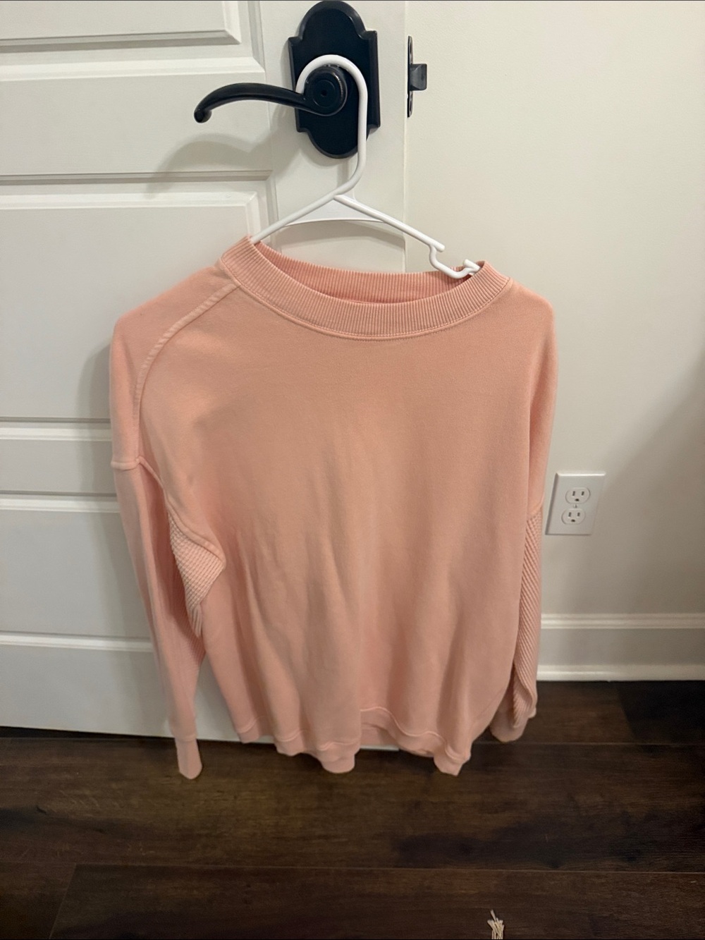 Aerie sweatshirt